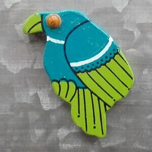 Parrot Bird Wood Russ Berrie & Co Fridge Magnet Vintage Googly Eye Tropical